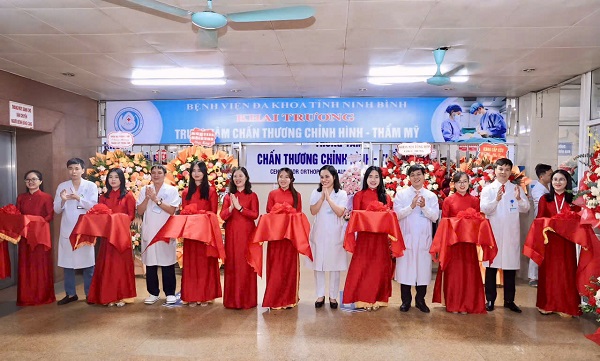 Khai trương Trung tâm Chấn thương chỉnh hình - Thẩm mỹ: Dấu mốc phát triển chuyên sâu của Bệnh viện Đa khoa tỉnh Ninh Bình