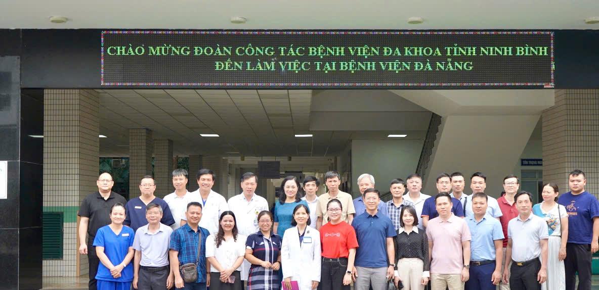 BỆNH VIỆN ĐA KHOA TỈNH NINH BÌNH THĂM QUAN, HỌC TẬP KINH NGHIỆM TẠI BỆNH VIỆN ĐÀ NẴNG